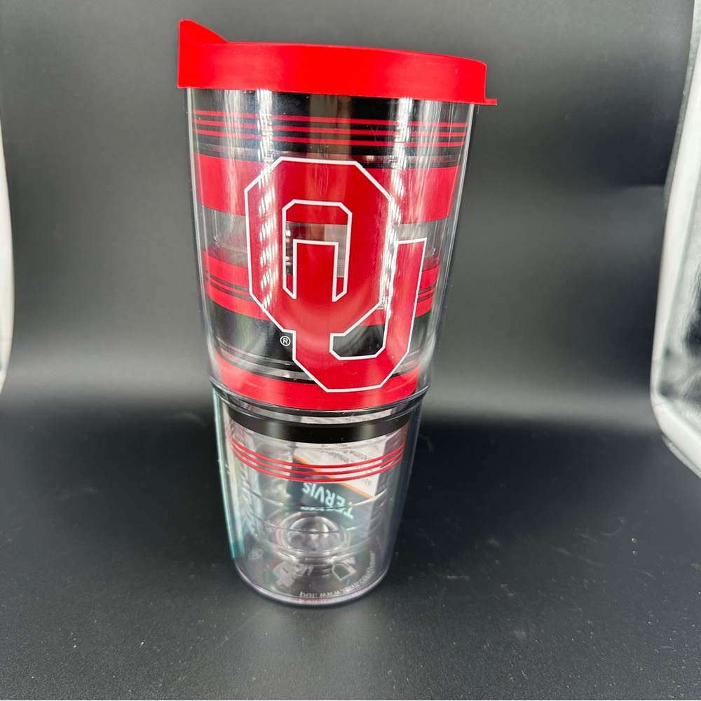 Tervis Oklahoma Red and Black Insulated 24oz. Tumbler